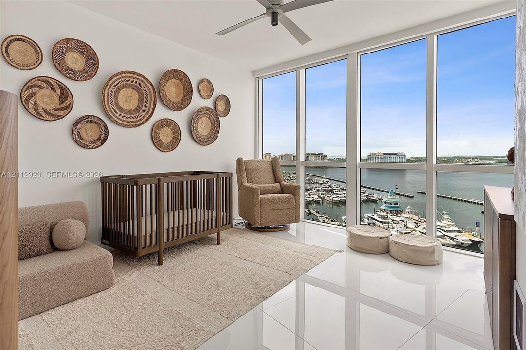 For Sale: $2,600,000 (2 beds, 2 baths, 1425 Square Feet)