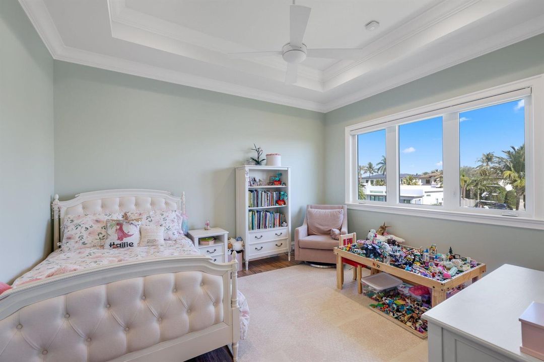 3700 Northeast 24th Ave HNL 1 (72)