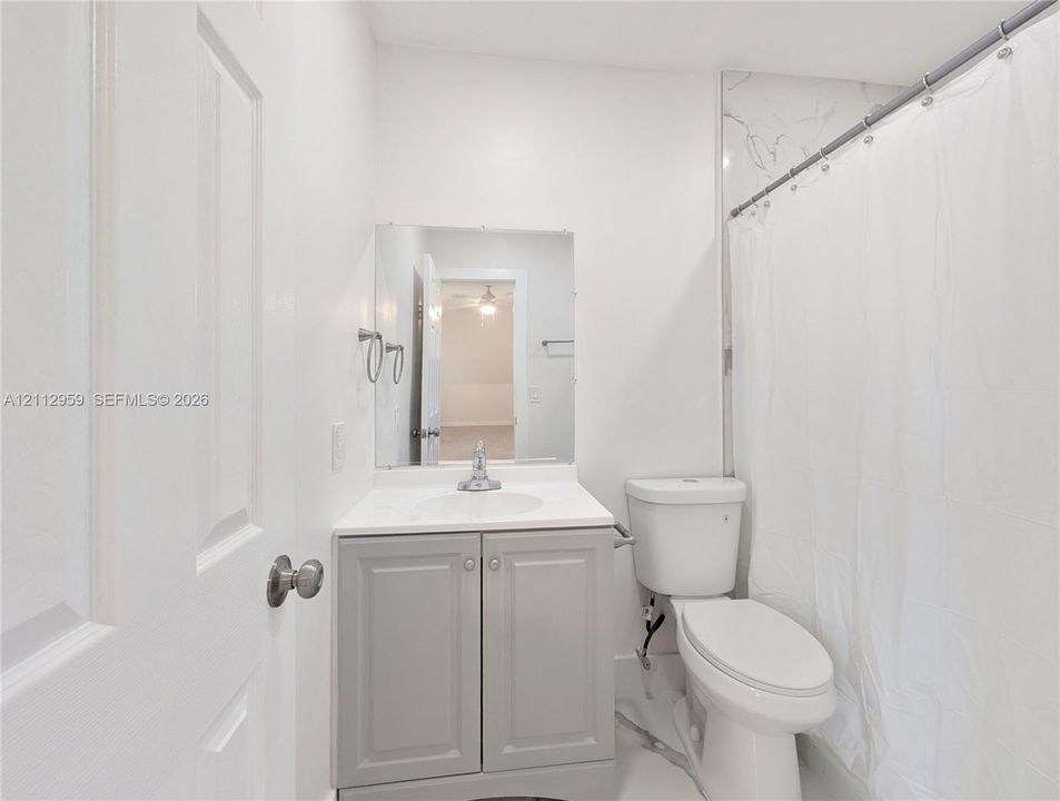 For Rent: $3,400 (3 beds, 2 baths, 1273 Square Feet)