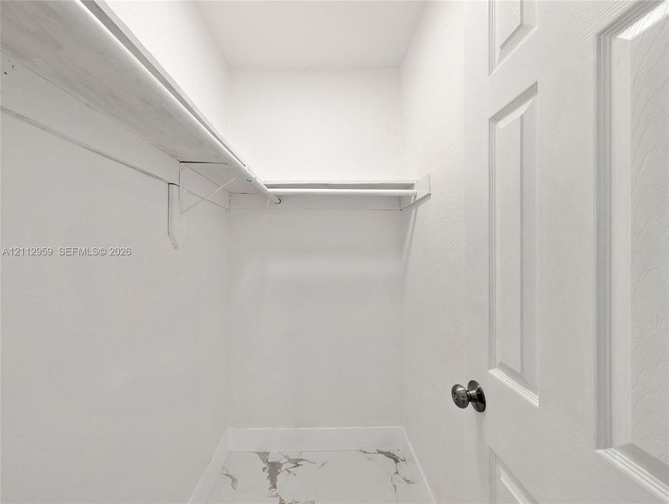 For Rent: $3,400 (3 beds, 2 baths, 1273 Square Feet)