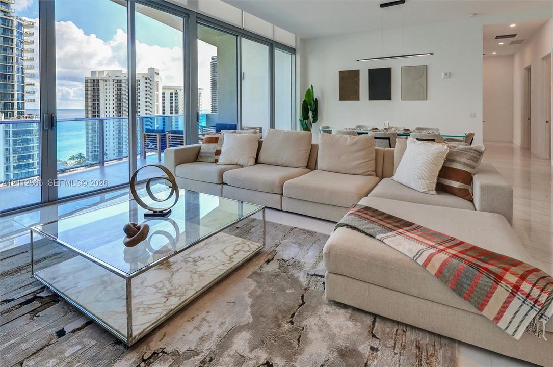 В аренду: $12,500 (2 спален, 2 ванн, 2261 Квадратных фут)