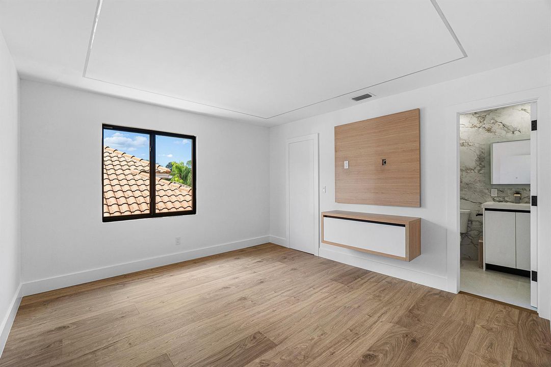 Guest Bedroom 2