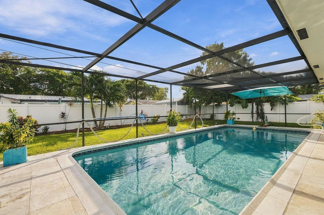 Screened Pool and Patio
