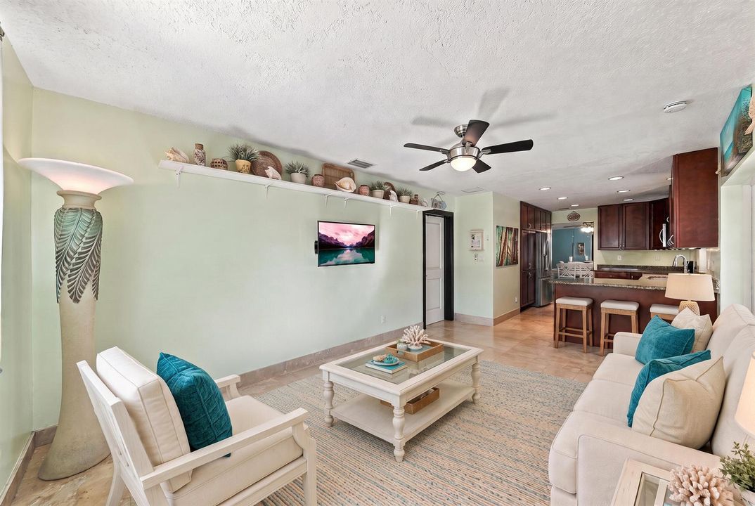 Florida Rooom Digitally Staged