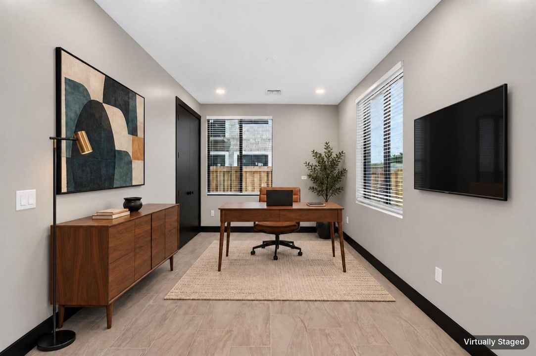 Virtually staged Office