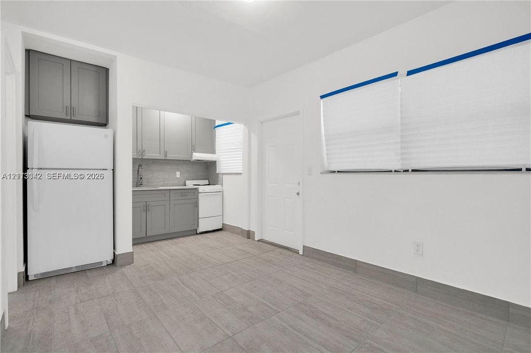 В аренду: $1,400 (1 спален, 1 ванн, 0 Квадратных фут)
