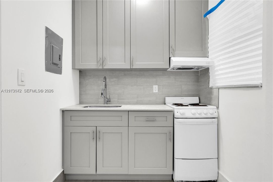 В аренду: $1,400 (1 спален, 1 ванн, 0 Квадратных фут)