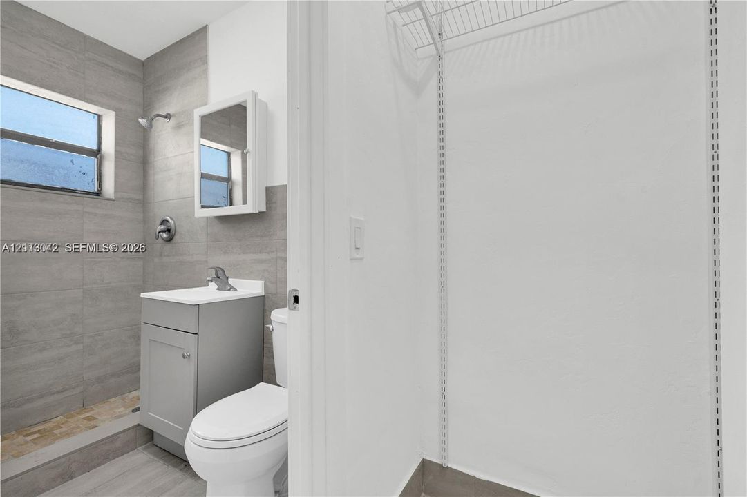 В аренду: $1,400 (1 спален, 1 ванн, 0 Квадратных фут)