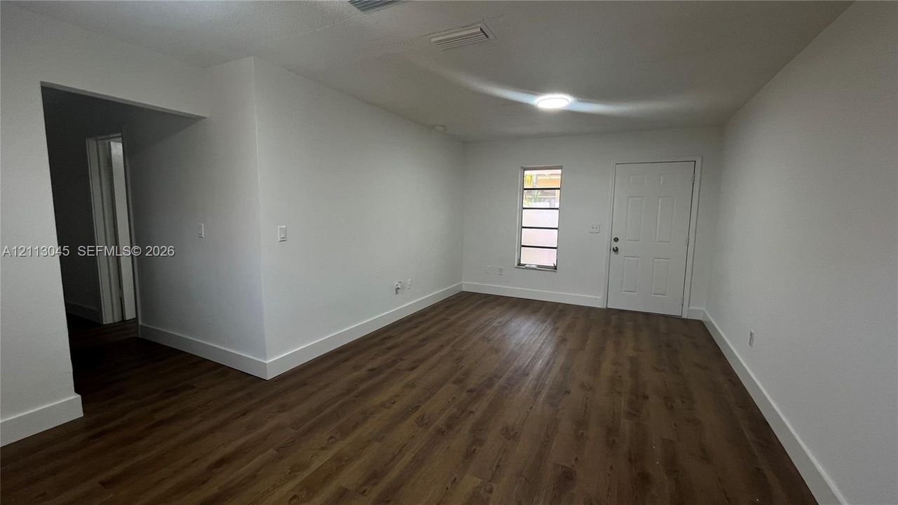 En Renta: $2,200 (2 camas, 1 baños, 650 Pies cuadrados)