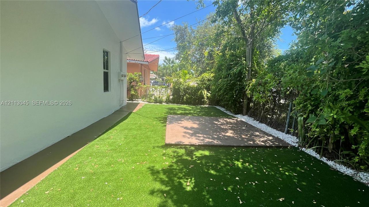 En Renta: $2,200 (2 camas, 1 baños, 650 Pies cuadrados)