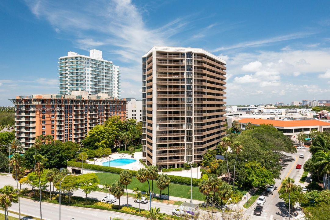 For Rent: $12,000 (2 beds, 2 baths, 1587 Square Feet)