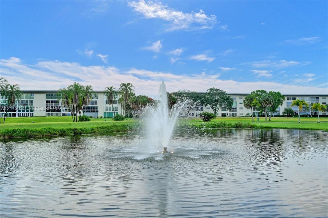 En Venta: $179,900 (2 camas, 2 baños, 1156 Pies cuadrados)