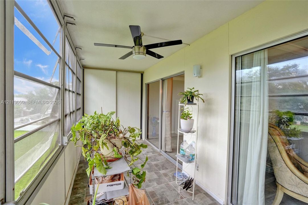 En Venta: $179,900 (2 camas, 2 baños, 1156 Pies cuadrados)