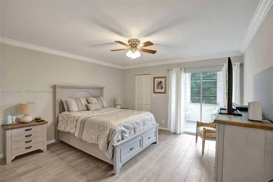 En Venta: $179,900 (2 camas, 2 baños, 1156 Pies cuadrados)