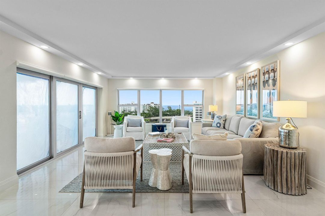 007-875EastCaminoReal-11-BocaRaton-FL-33