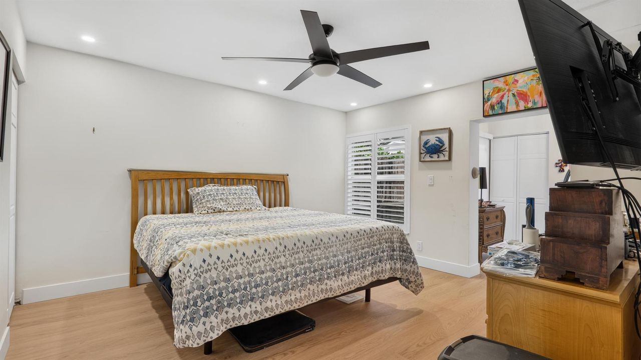 20-primary-bedroom-2-DSC03918
