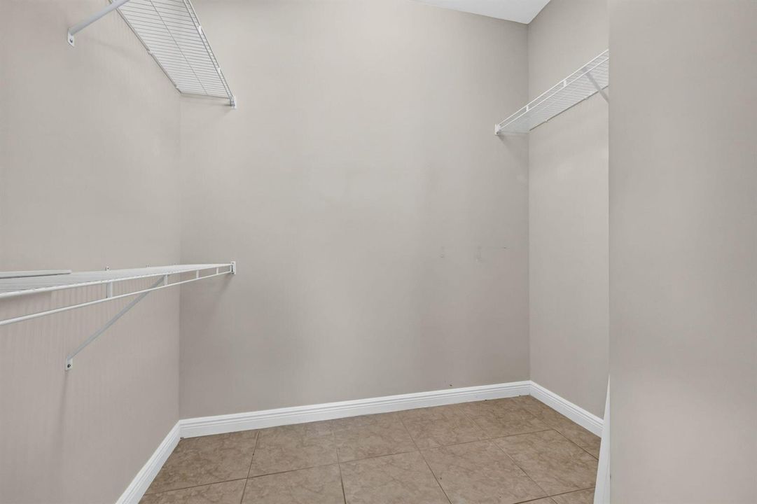 30-web-or-mls-BS1A1181