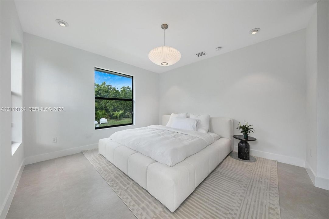For Sale: $1,595,000 (4 beds, 2 baths, 2358 Square Feet)