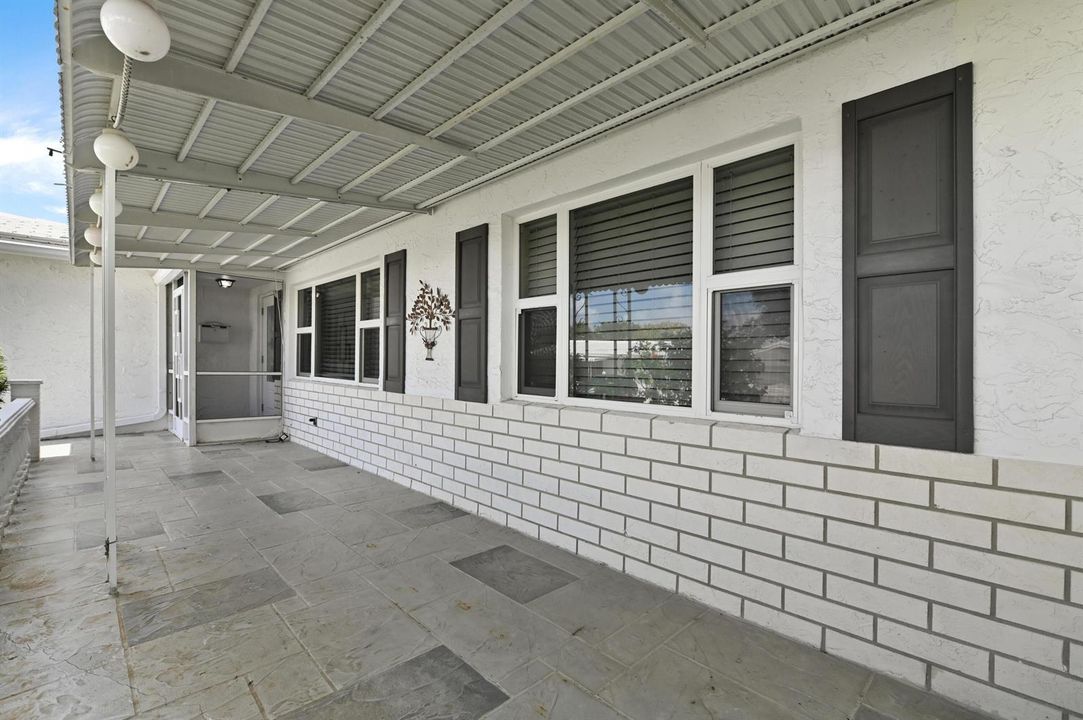 04 Patio 01