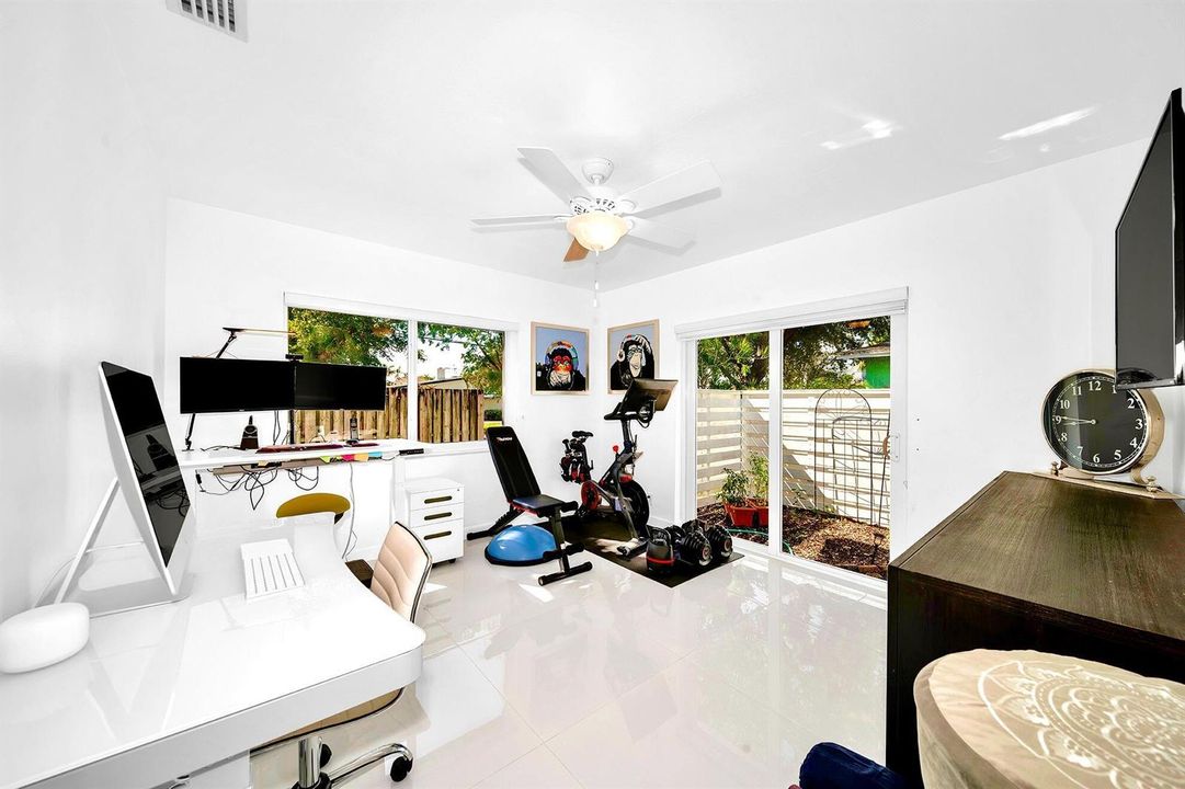 1303 Cordova Dr 13