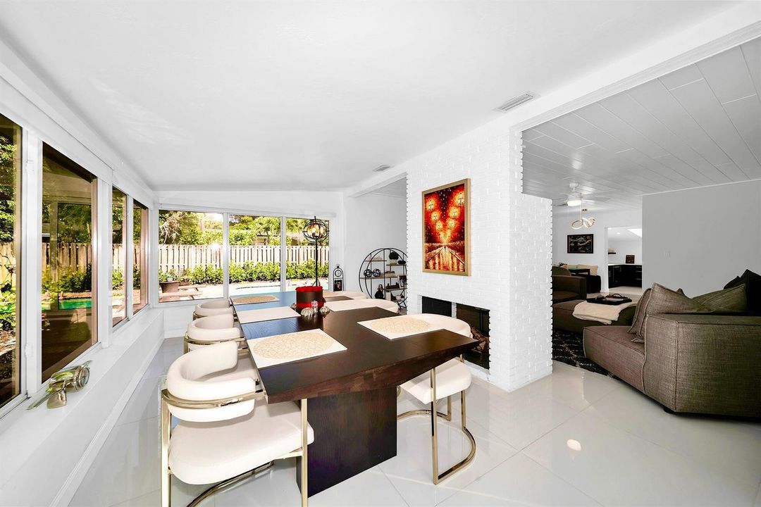 1303 Cordova Dr 6