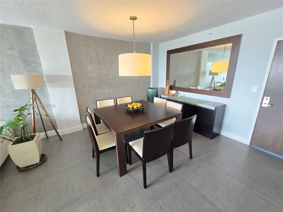 For Rent: $4,200 (2 beds, 2 baths, 1088 Square Feet)