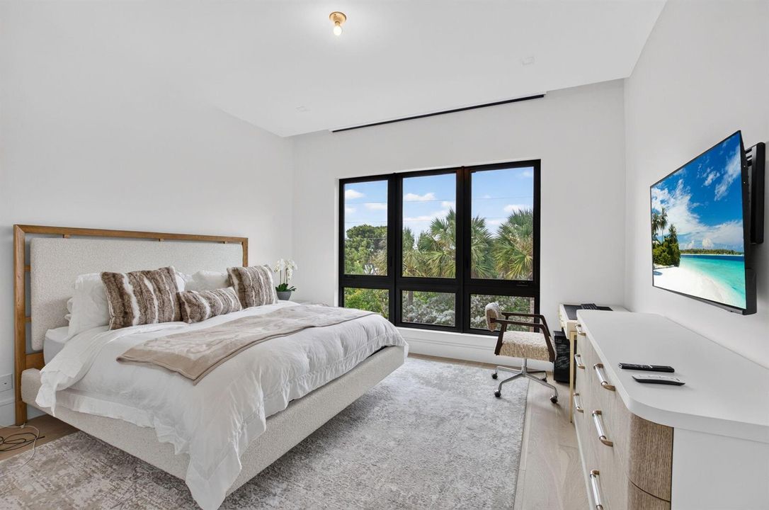 2ND FLOOR BEDROOM