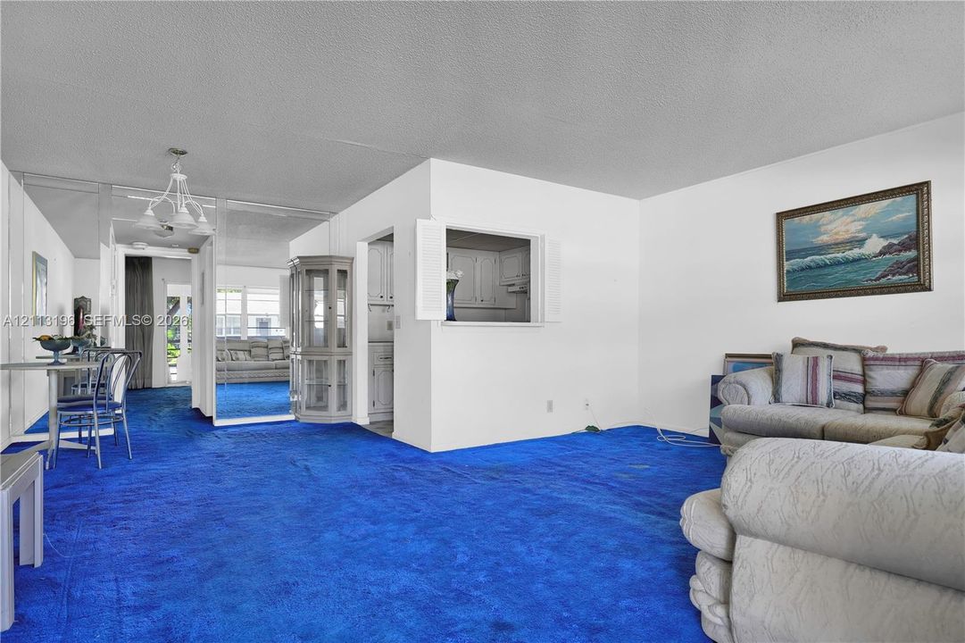 En Venta: $89,999 (1 camas, 1 baños, 700 Pies cuadrados)