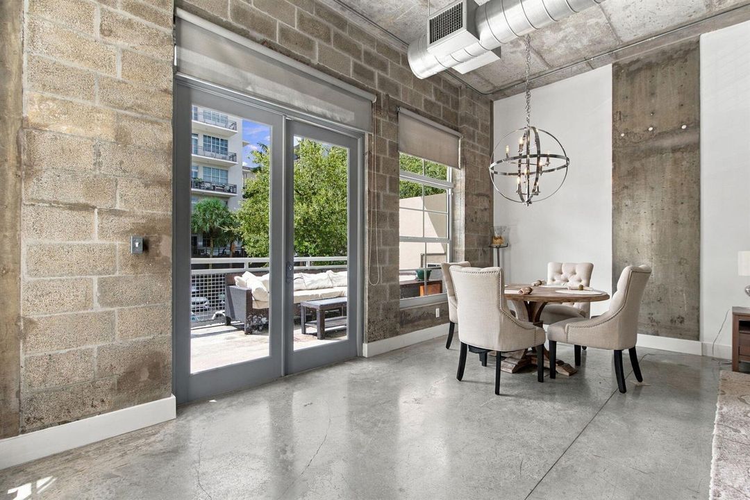 9-web-or-mls-434-nw-1st-ave-203