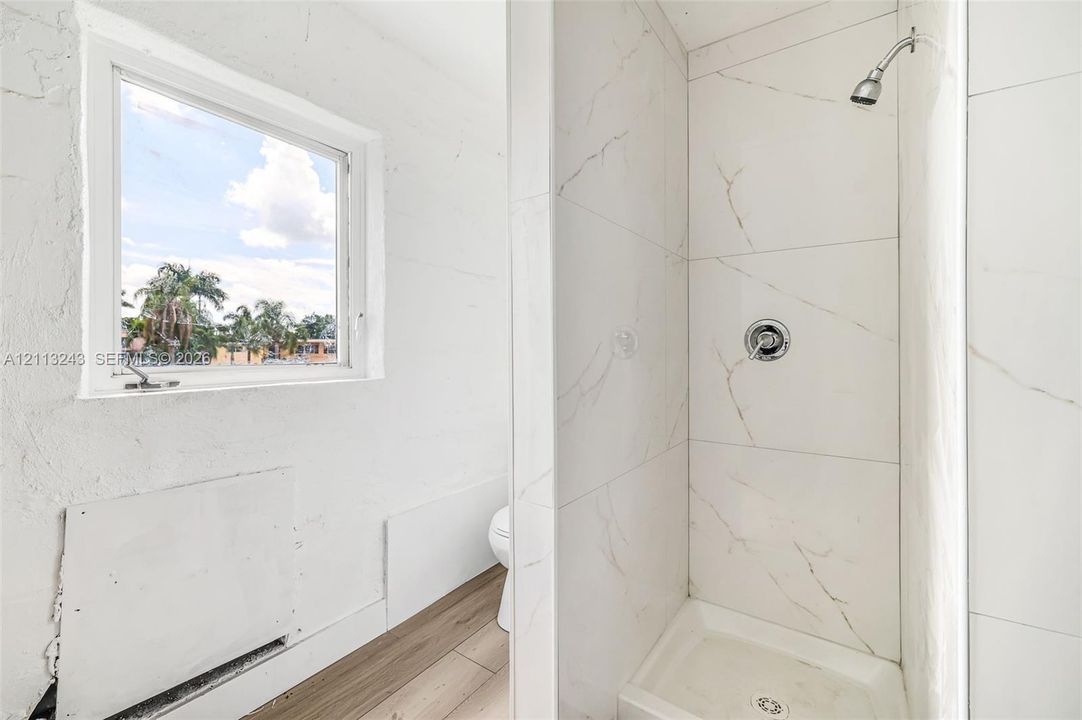 For Sale: $865,000 (0 beds, 0 baths, 5948 Square Feet)