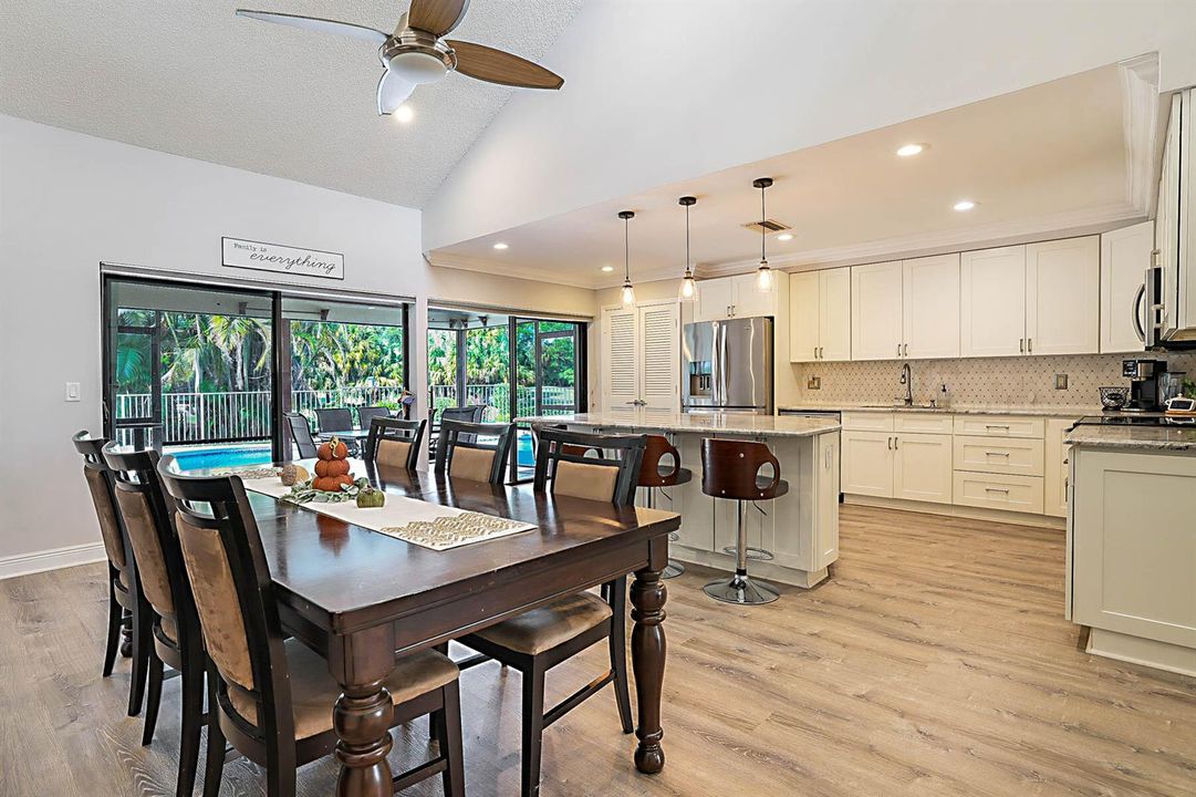 2458 SW Heronwood Rd-18