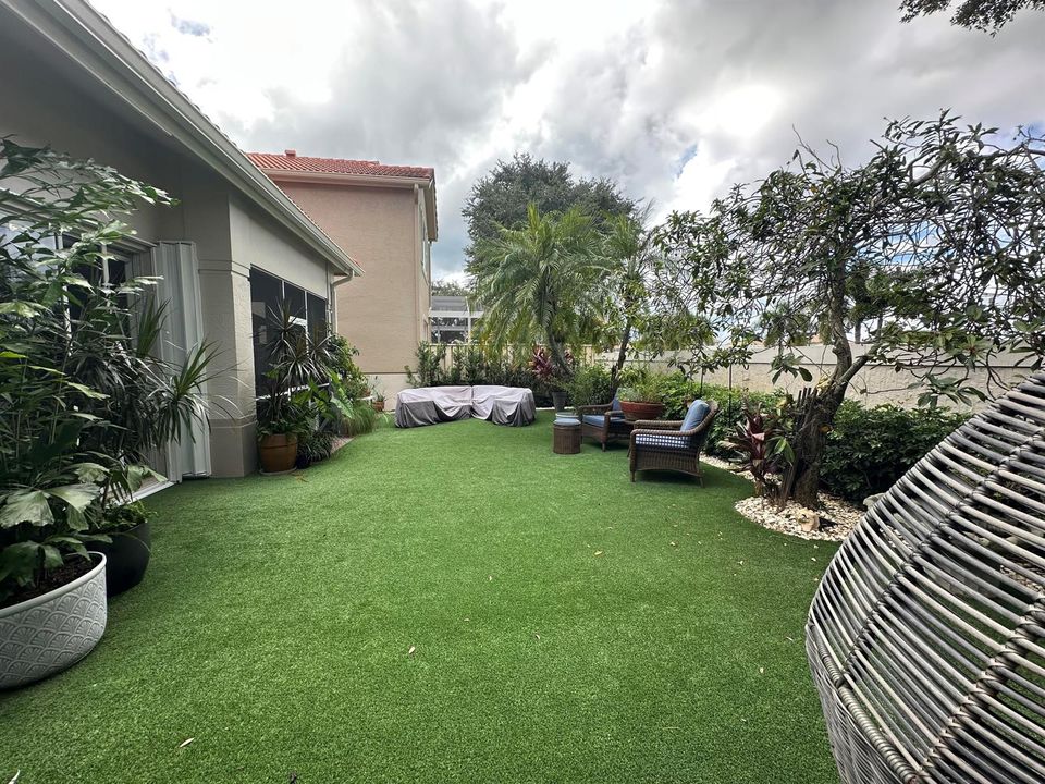 43 Pinnacle-Backyard 4