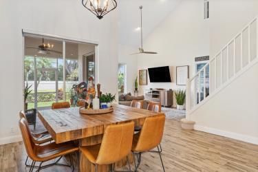43 Pinnacle-Dining to Living