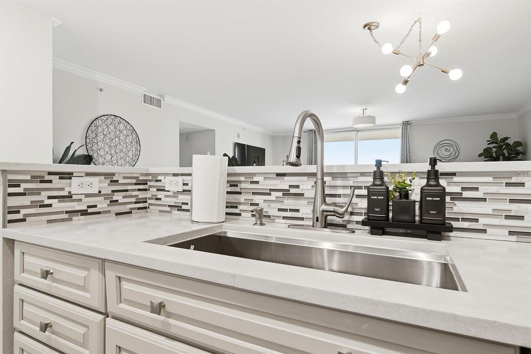 1801-NORTH-FLAGLER-DR-UNIT-201-33407-004