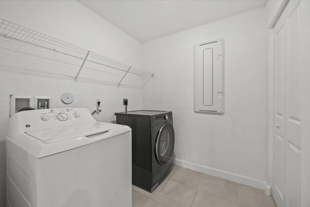 Laundry Rm UL