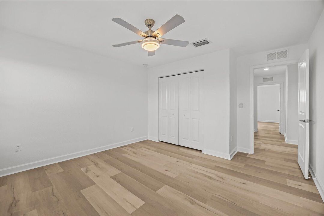 Bedroom UL