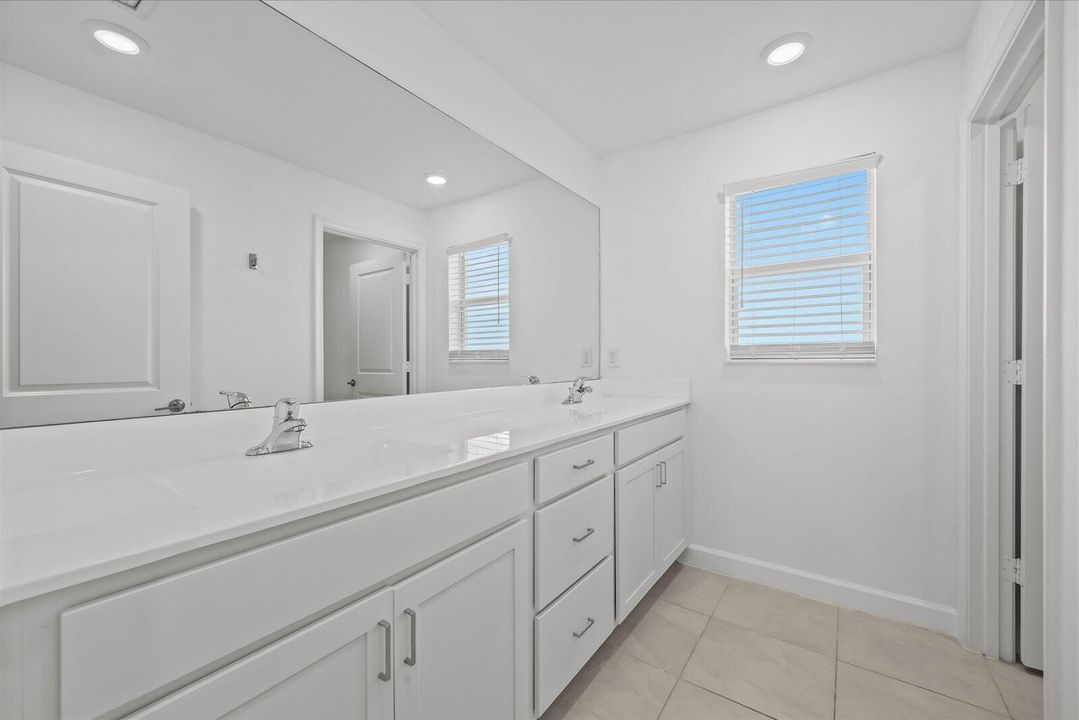 Bath Rm 3 UL