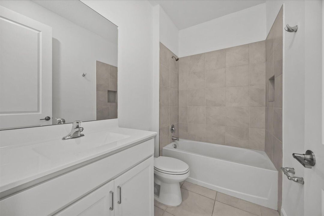 Bath Room LL