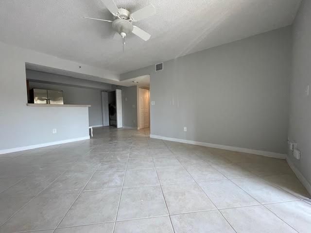 5560- Pic 3