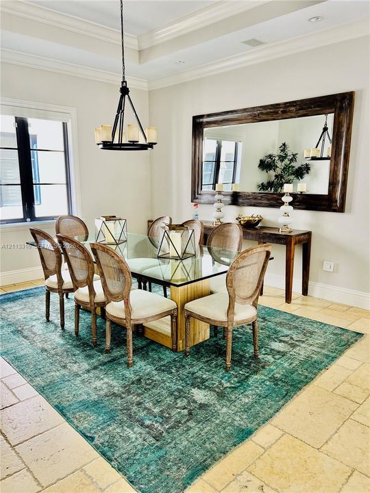 For Rent: $21,500 (5 beds, 5 baths, 4322 Square Feet)