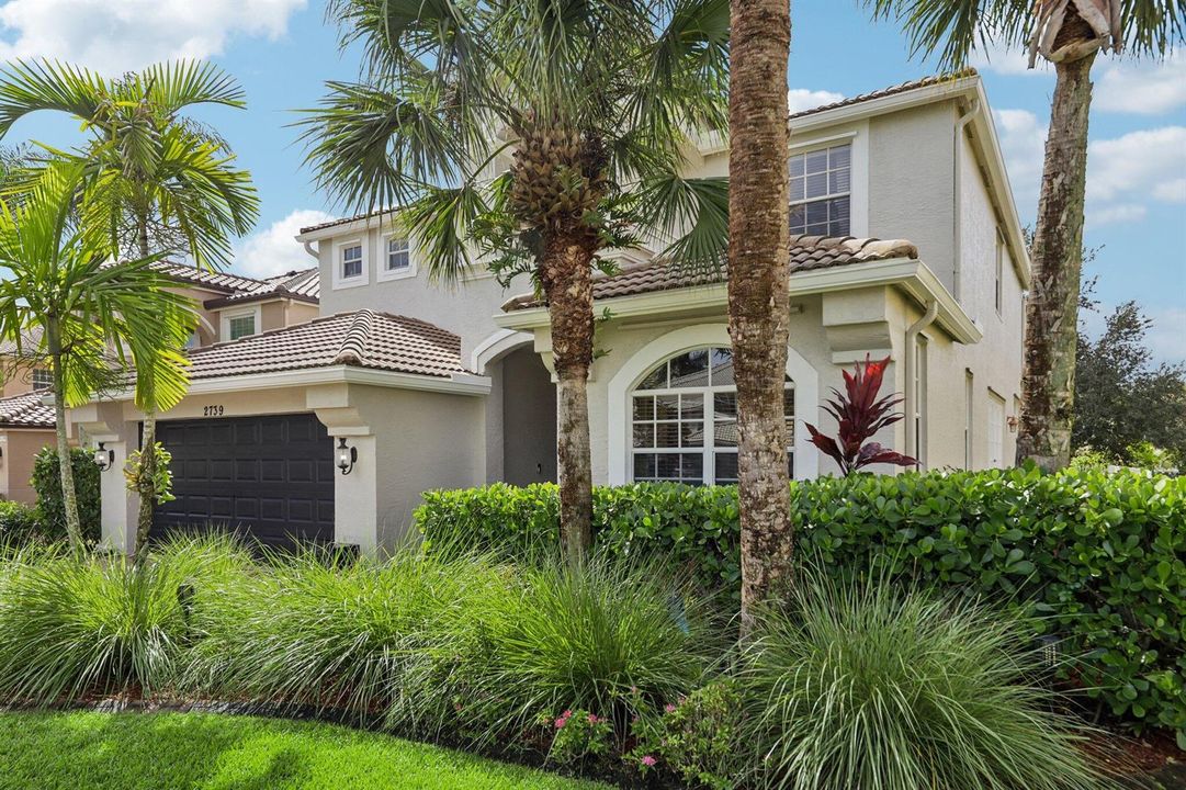 2-web-or-mls-Misty Oaks Cir-S2610-002