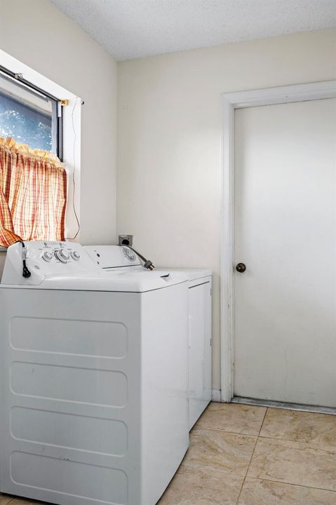 Laundry/Mud Room