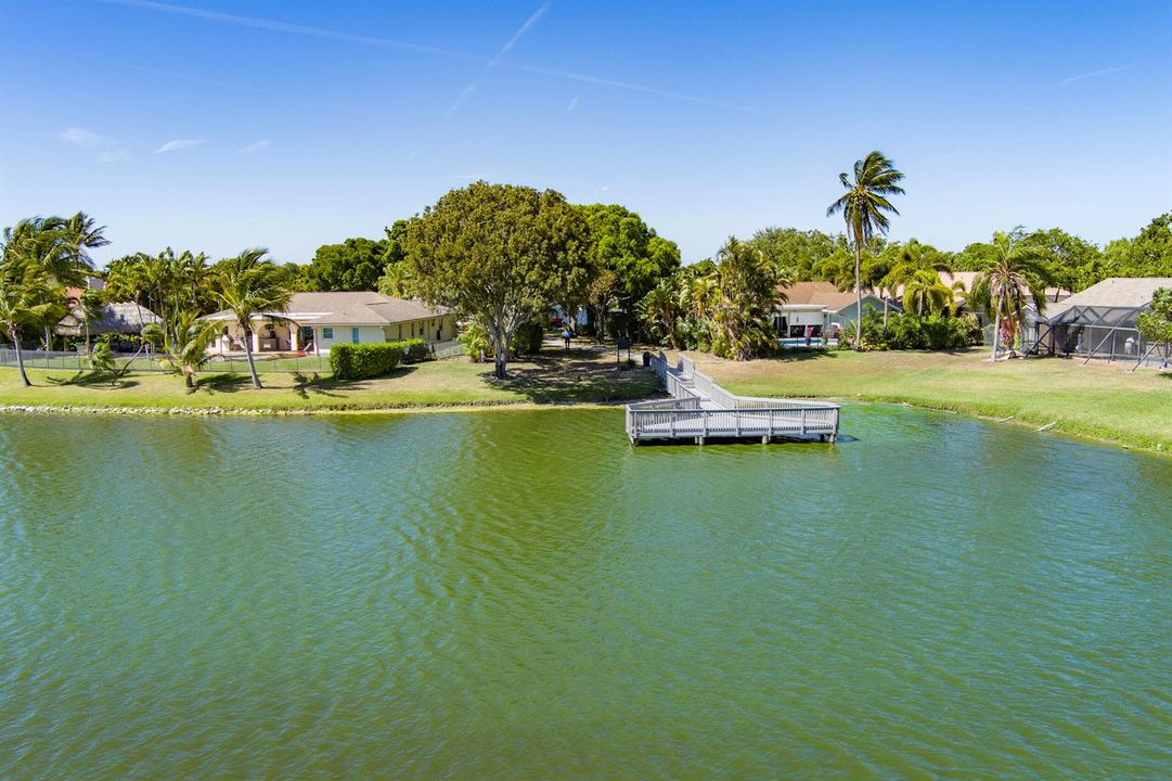 Pheasant Walk Community Lake & Dock