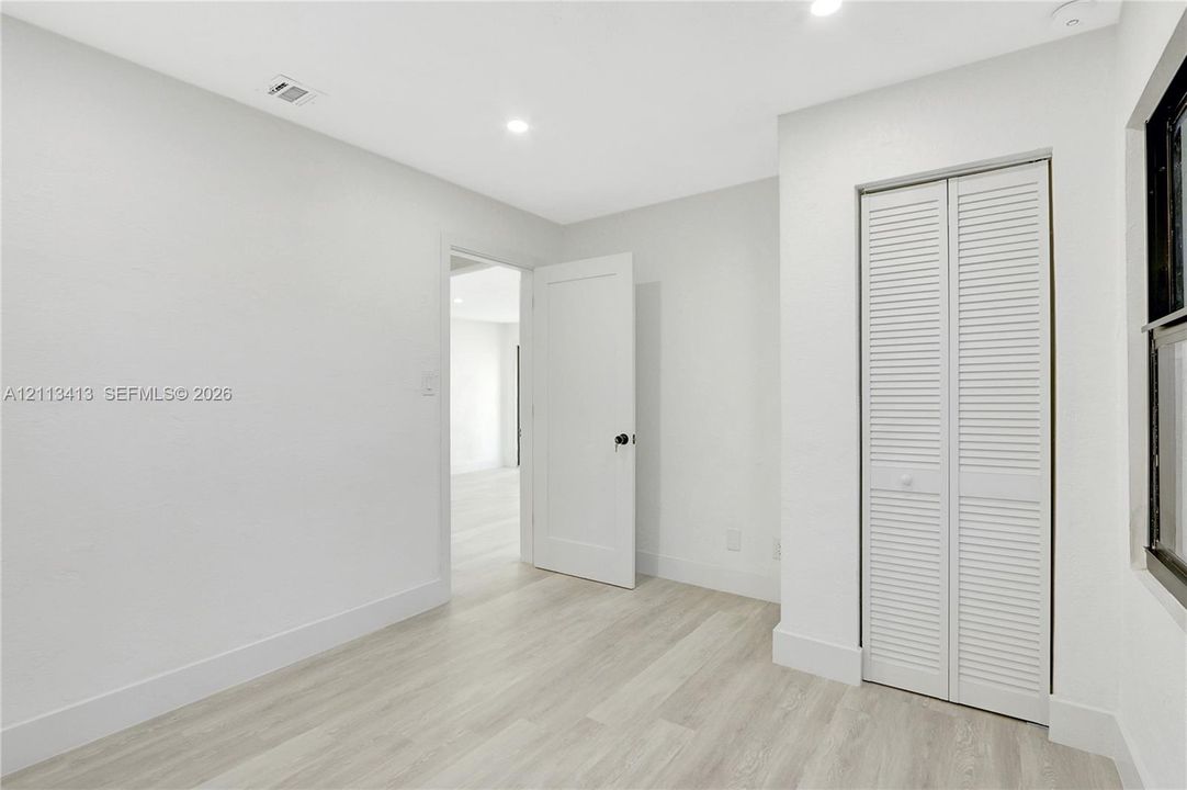 For Sale: $649,000 (0 beds, 0 baths, 1364 Square Feet)