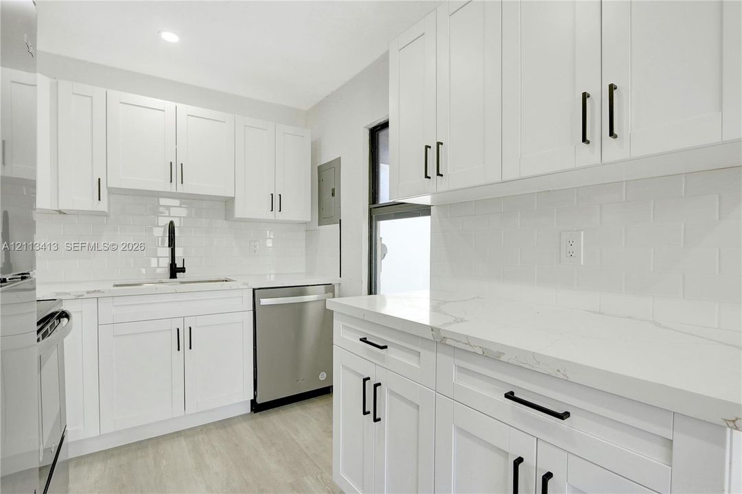 For Sale: $649,000 (0 beds, 0 baths, 1364 Square Feet)