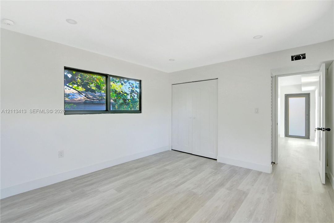 For Sale: $649,000 (0 beds, 0 baths, 1364 Square Feet)