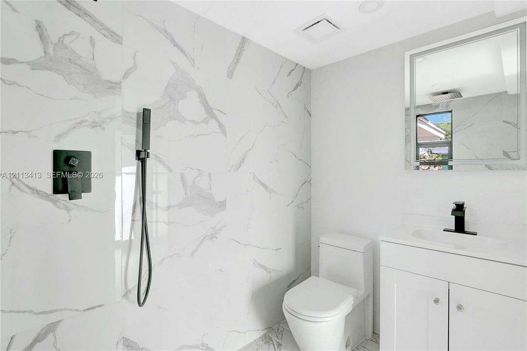For Sale: $649,000 (0 beds, 0 baths, 1364 Square Feet)