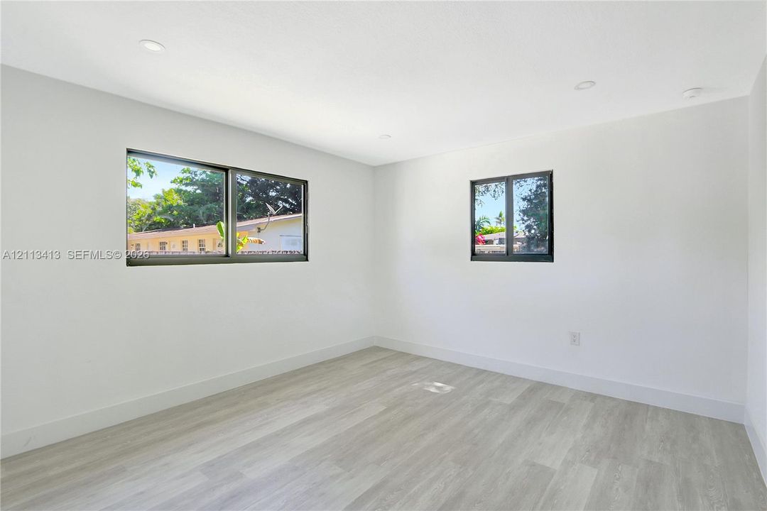 For Sale: $649,000 (0 beds, 0 baths, 1364 Square Feet)