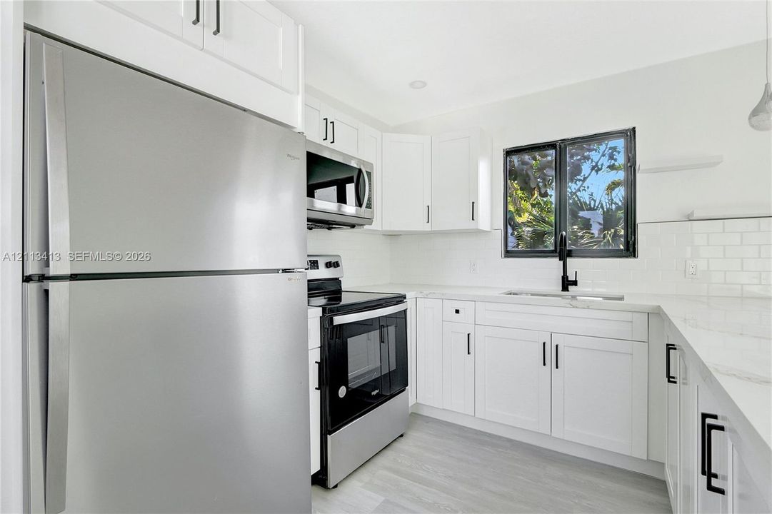 For Sale: $649,000 (0 beds, 0 baths, 1364 Square Feet)
