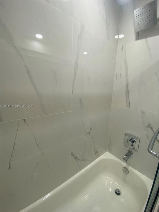 В аренду: $2,900 (2 спален, 2 ванн, 1200 Квадратных фут)